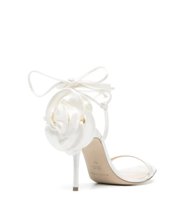 30 Floral Bridal Shoes