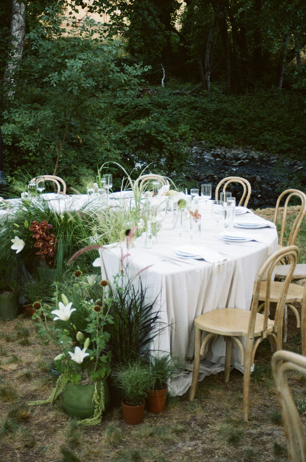 Influencer Jade Mitchell-Clyde's Chic Black-Tie Wedding in California's Gold Country