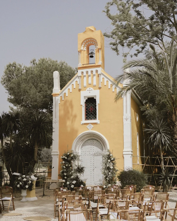 An Eclectic Wedding in the Spanish Сountryside