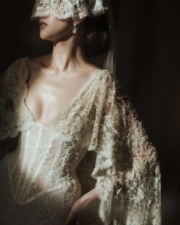 <a href="https://www.instagram.com/bretagnestudio/p/DF_ANnWxrBC/">Bretagne Studio</a>