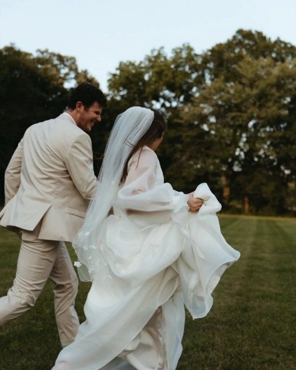50 Must-Save Wedding Portrait Ideas for the Bride & Groom