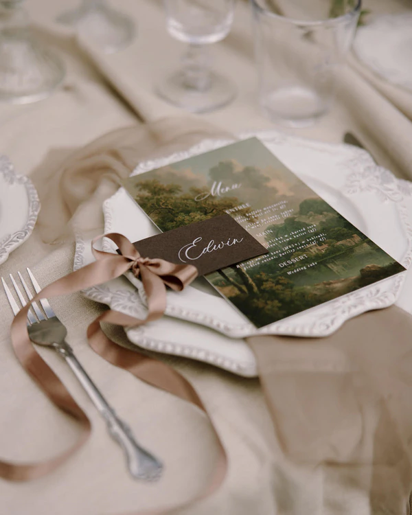 Mocha Mousse Romance