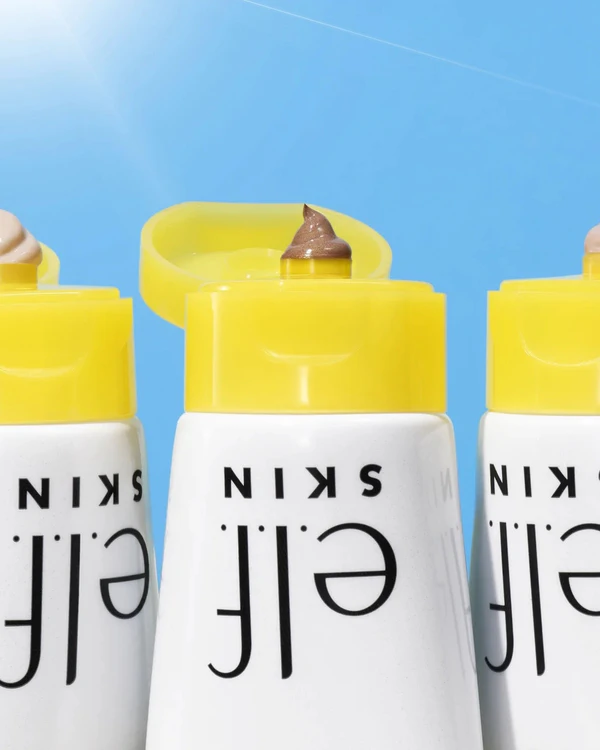 <a href="https://www.elfcosmetics.com/products/suntouchable-whoa-glow-spf-30?srsltid=AfmBOooA1lWHbo5I47pnE4kzyvdZNmF6QcGmIau2t46TnGSFzW-0J-eB&Color=Sunbeam&Size=Regular+1.69+oz+%2F+50mL">E.l.f. Skin</a>