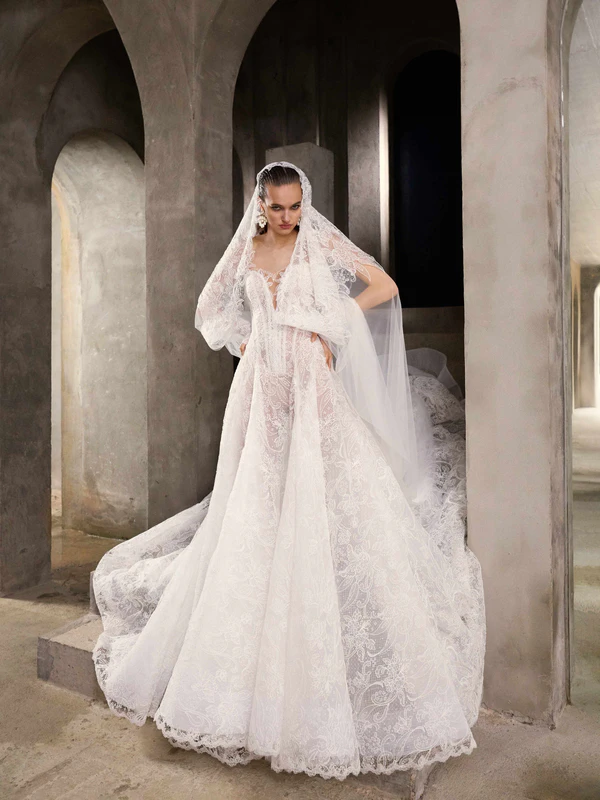 Galia Lahav, wedding bridal in California, USA — portfolio photo 8