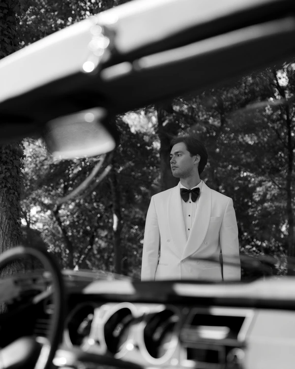 An Old-World Elegant Wedding at an 18th-Century French Château