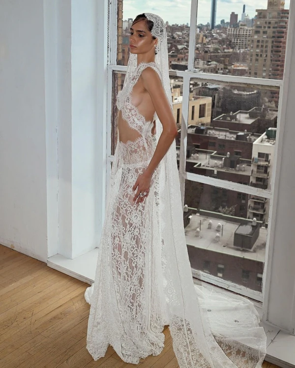 Trend: Naked Wedding Dresses — photo 2