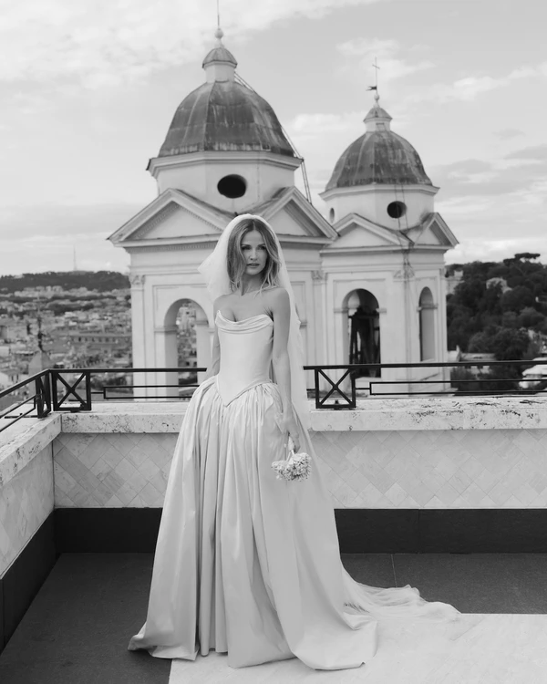 An Elegant & Dreamy Italian Wedding in a Baroque Roman Villa
