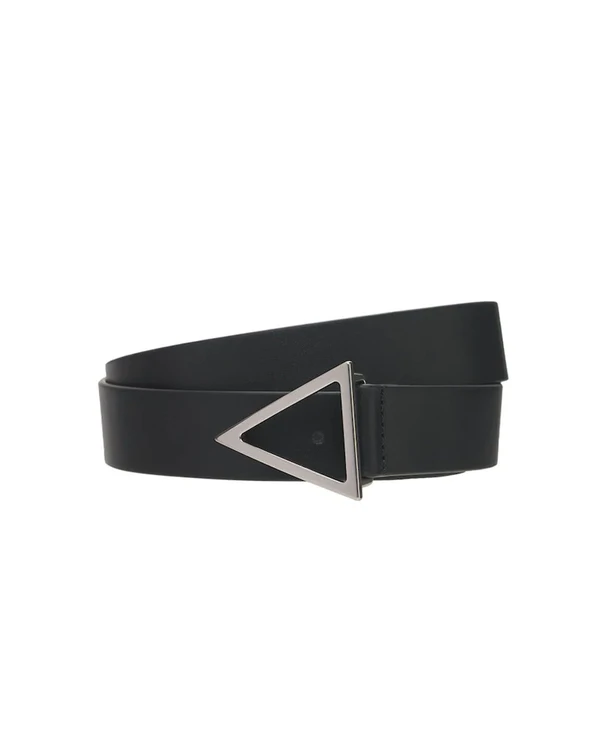 Stylish Belts to Enhance the Groom's Look