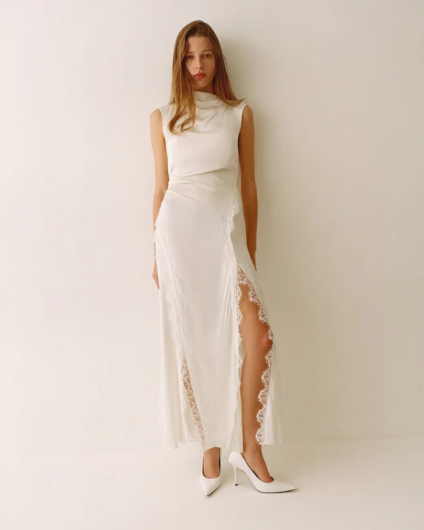 35 Chic Second Bridal Looks Under $1,000