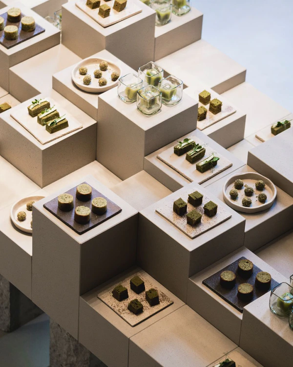 45 Creative Ways to Style & Display Food at Your Wedding