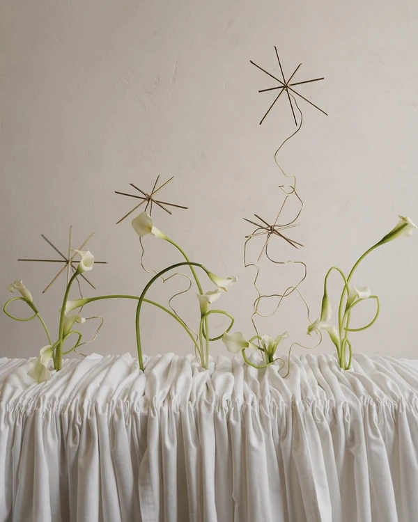Trend: Twisted Floral Centerpieces
