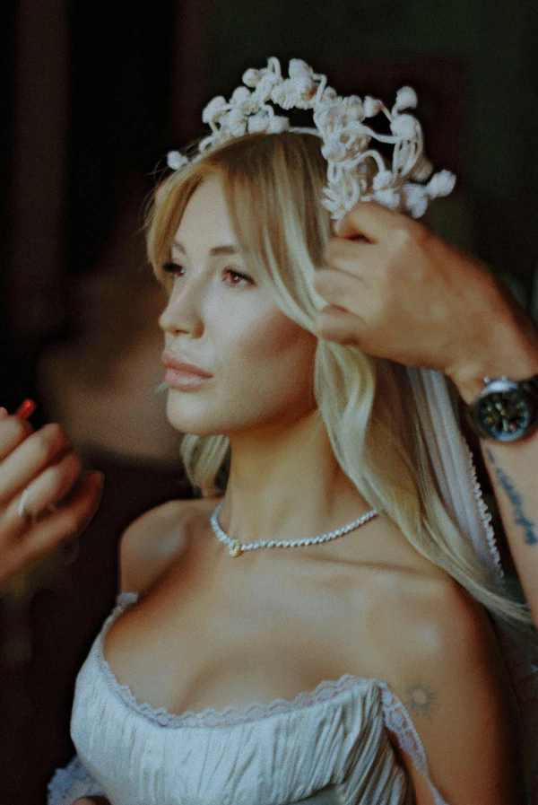 Vintage-Inspired Couture Takes Center Stage at This Chicly Curated Castle Wedding in Rome