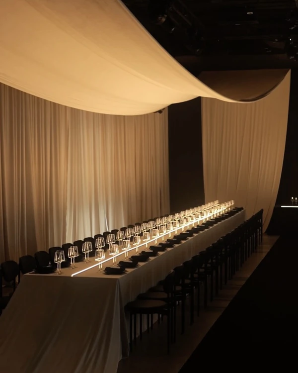 40 Creative Reception Table Layouts for Every Wedding Style