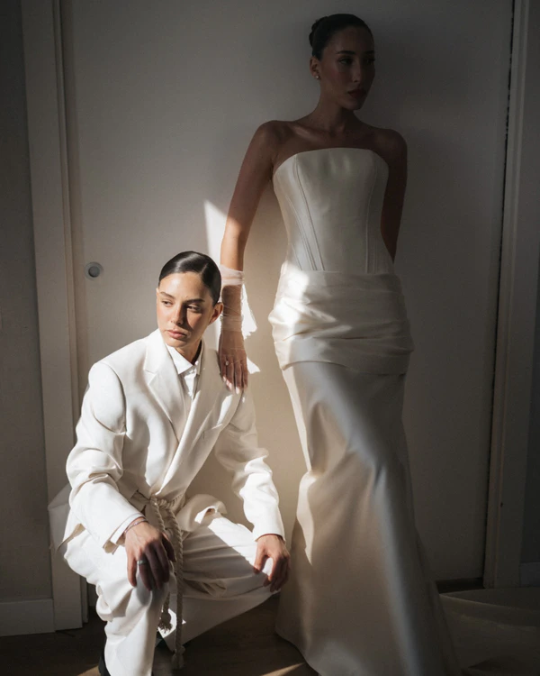 A Timeless Seaside Wedding on the Mediterranean Coast