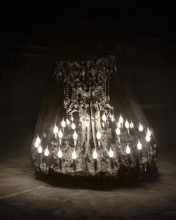40 Statement Lighting Ideas to Elevate Your Wedding Reception