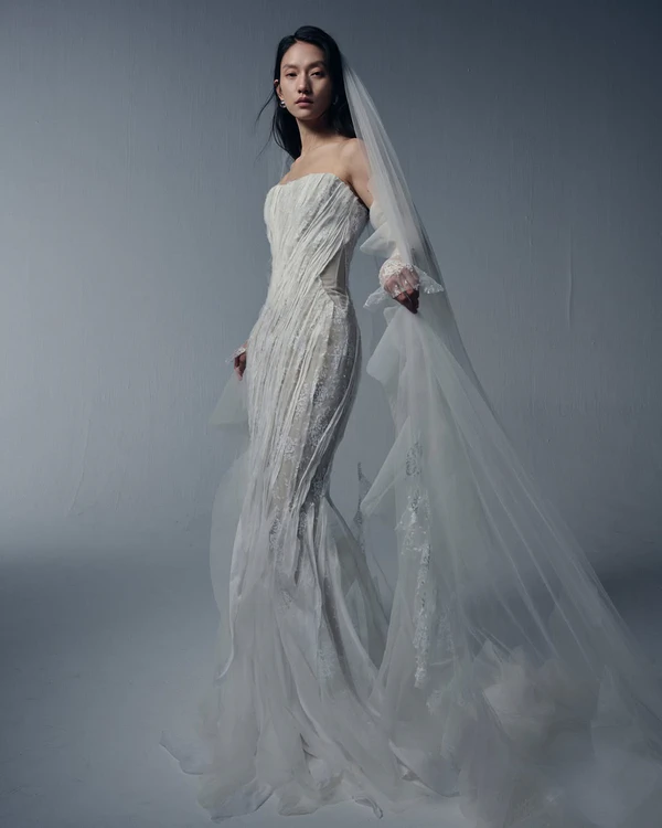 <a href="https://www.instagram.com/p/DcTO__OE1cU/?hl=en&img_index=2">Wink Atelier</a>