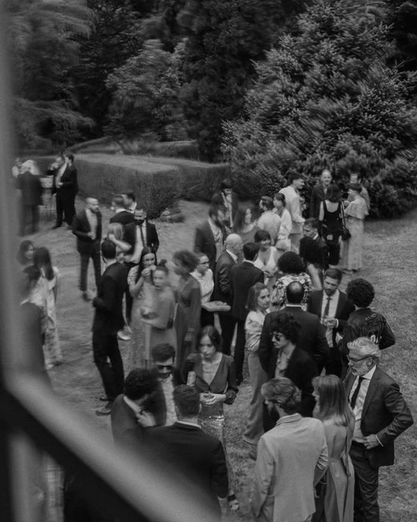 How to Entertain Your Wedding Guests?