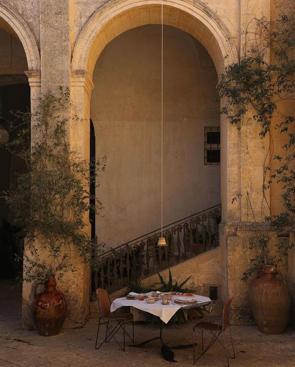 10 Romantic Hotels in Italy for Your Honeymoon
