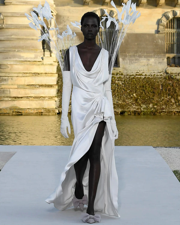Paris Haute Couture Fashion Week F/W 2023: 40 Looks to Inspire the Modern Bride