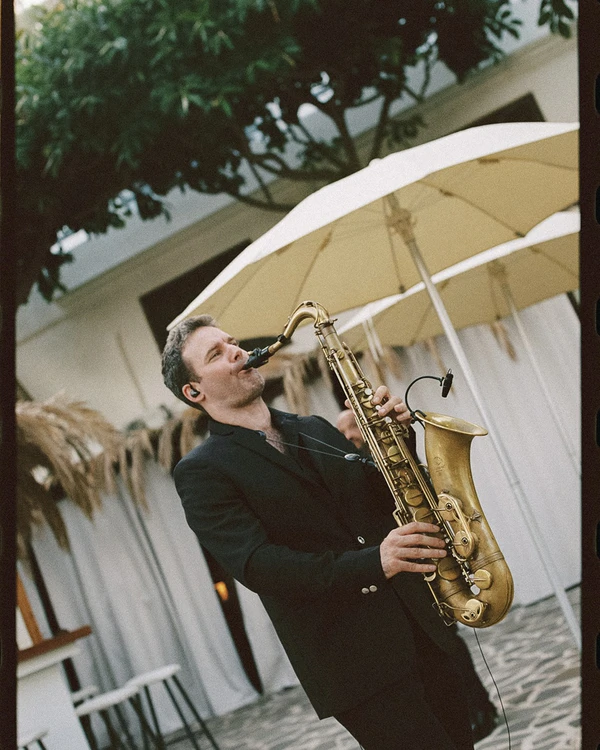 A Bold Multi-Day Wedding by the Seaside in Ischia, Italy