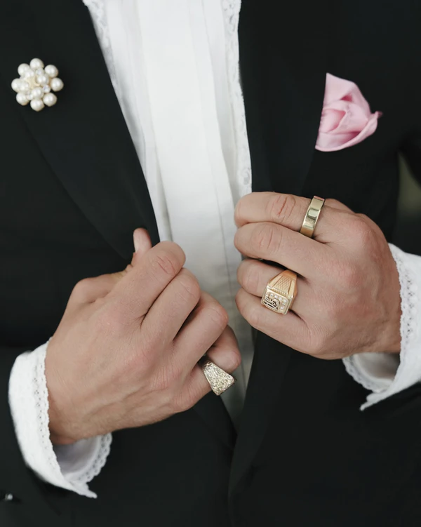 A Four-Day Fuchsia-Filled Seaside Wedding in Crete