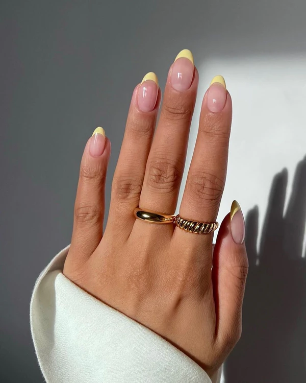 6 Trending Colors Perfect for Summer Nails