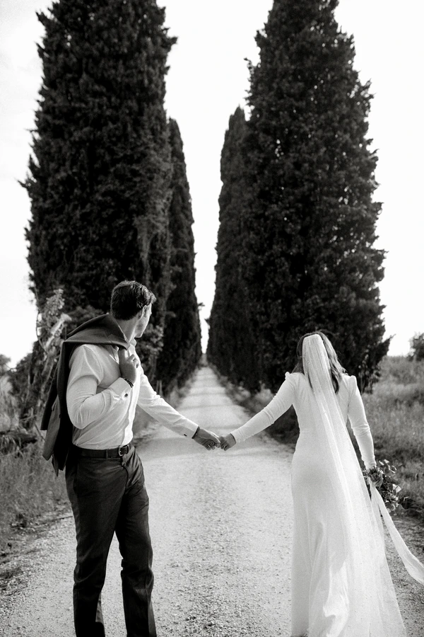 Hannah & Ian's Dreamy Elopement in Orvieto