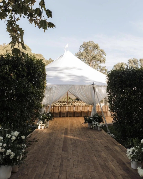 25 Key Factors to Consider Before Booking Your Wedding Venue