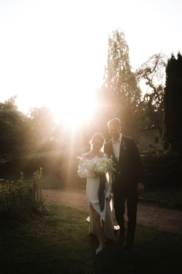 Minna Katie Captures the Essence of Spring Love — photo 31