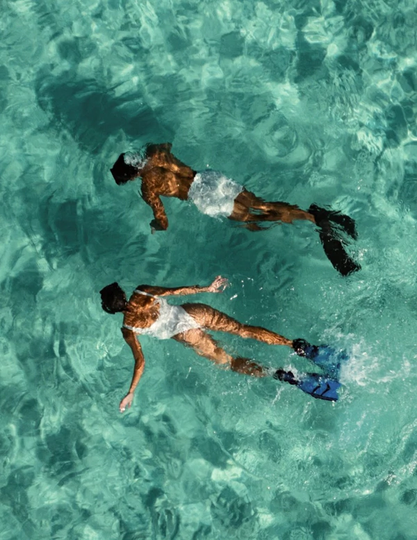 <a href="https://www.instagram.com/p/Dc_fdJ5gEpw/?hl=en&img_index=1">Four Seasons Anguilla</a>