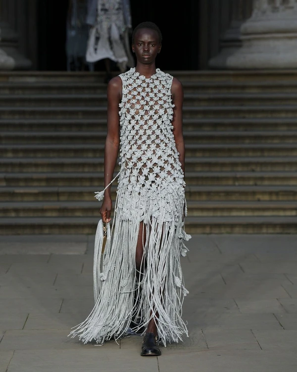 70 Looks from the SS25 RTW Runways for the Fashion Bride