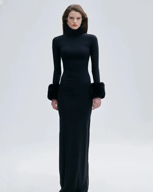 20 Chic Dresses Perfect for a Winter Wedding
