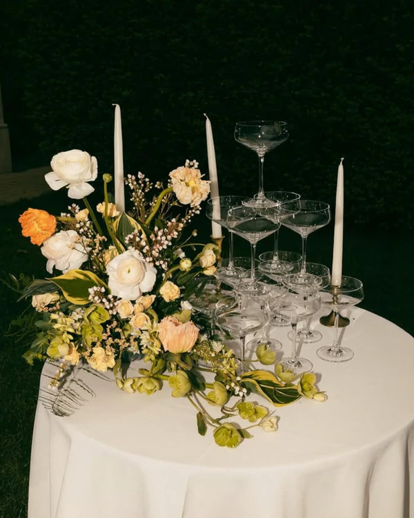 How to Manage Wedding Planning Without it Taking Over Your Life