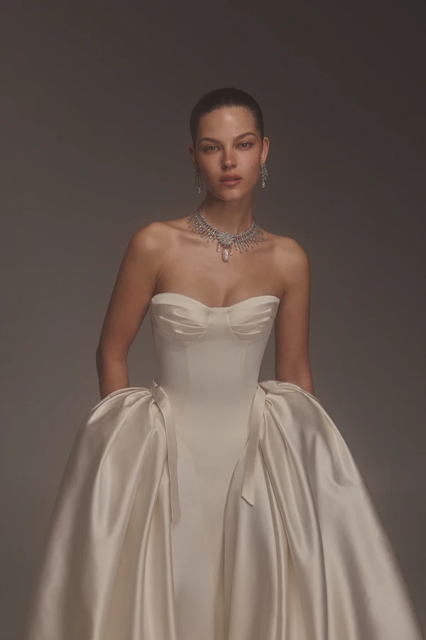 Introducing Eden Aharon’s 2027 Bridal Collection “Antique Rêverie”