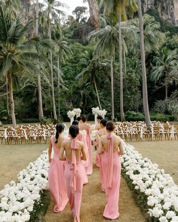 <a href="https://www.instagram.com/rayavadee.krabi/">Rayavadee</a>, Photography: <a href="https://www.instagram.com/bringmesomewherenice/">Bring Me Somewhere Nice</a>
