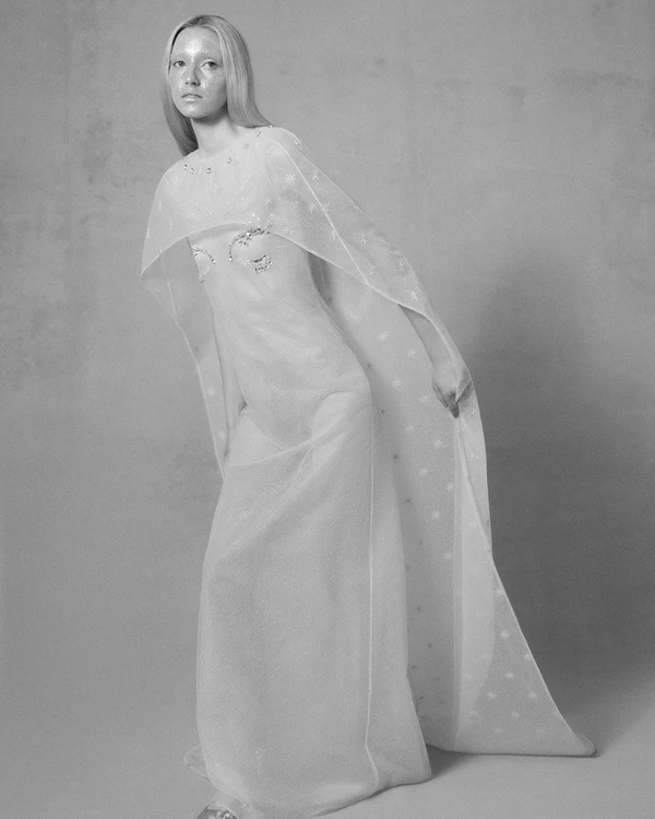 10 Ways to Style-Up Your Wedding Dress from Ceremony to Reception