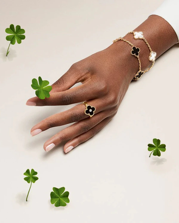 Iconic Jewelry Pieces That Will Never Go Out Of Style