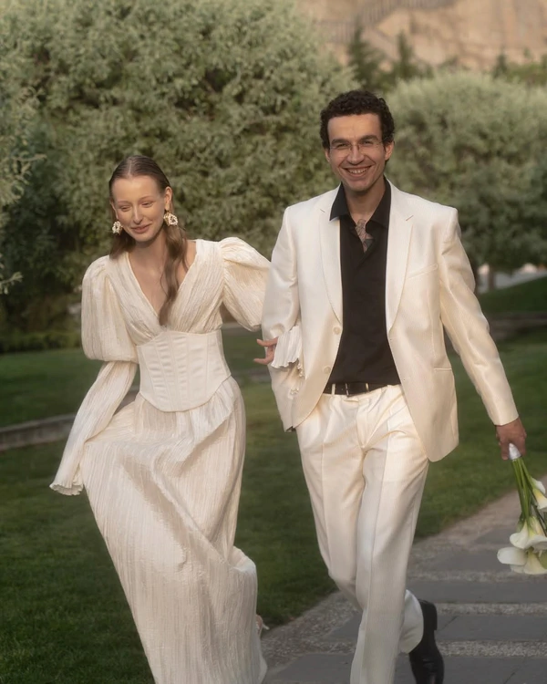 How to Handle Last-Minute Wedding Expenses Without Blowing Your Budget — photo 1
