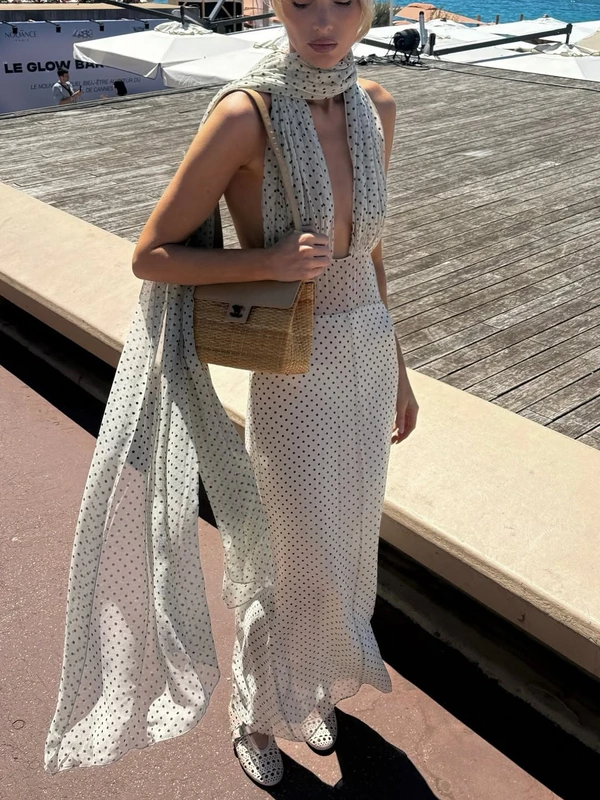 30 Stylish and So On-Trend Polka Dot Wedding Guest Dresses — photo 2