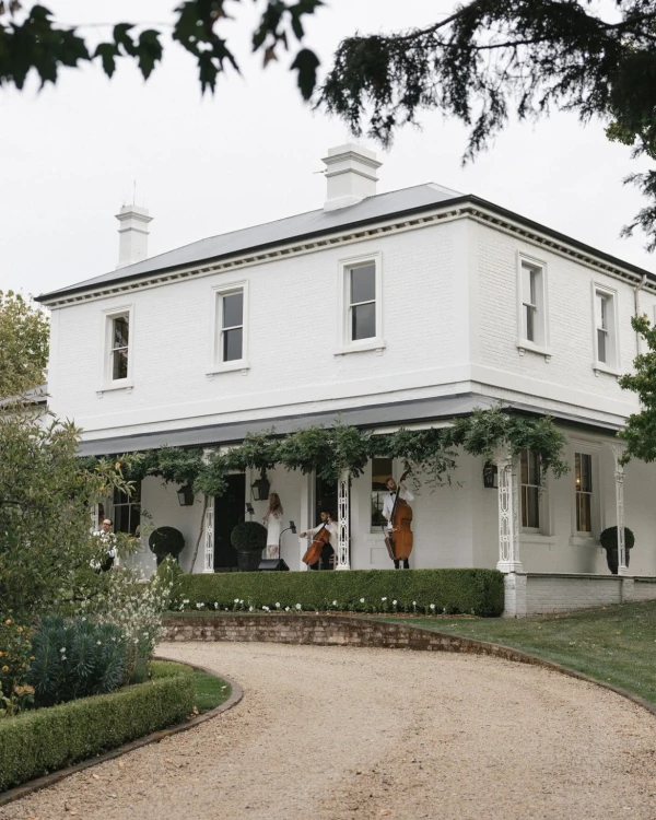 10 Country Estate Wedding Venues in Australia