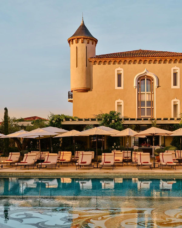 <a href="https://www.instagram.com/p/C6HKXKnoFT5/?img_index=1">Airelles Château de la Messardière</a>, Photography: <a href="https://www.instagram.com/renee_kemps/"><span>Renée Kemps</span> </a>