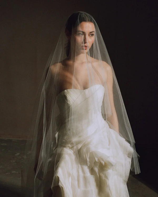 <a href="https://www.instagram.com/cassandralusi_mua/">Cassandra Lusi</a>, Photography: <a href="https://www.instagram.com/benjaminwheeler/p/DFZw__mMpH3/?img_index=10">Benjamin Wheeler</a>