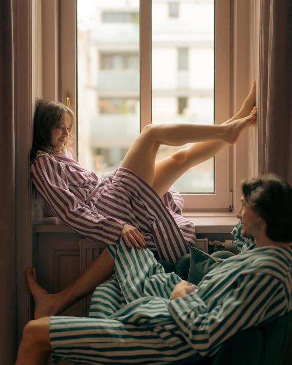 Should You Move in Together Before Getting Engaged? — photo 1