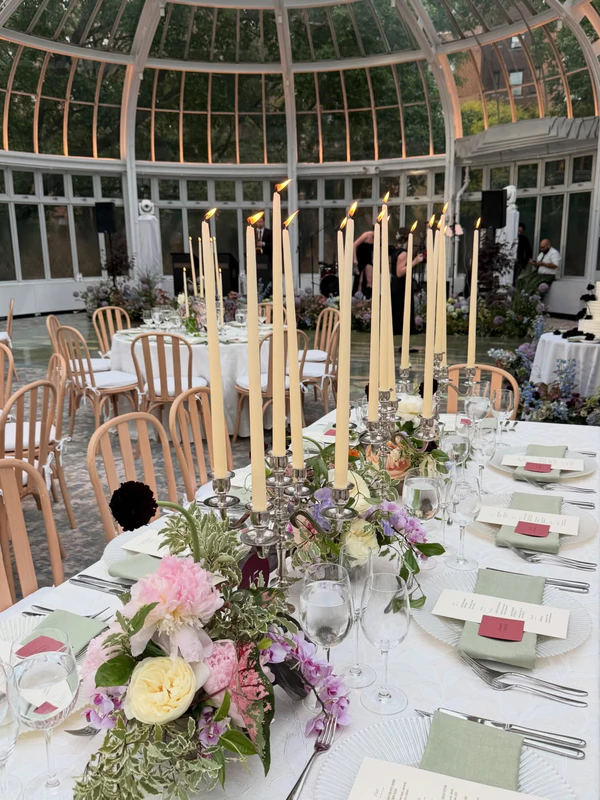<a href="https://www.instagram.com/flowersbyford/p/DaL3gOOkXGb/?img_index=9">Flowers by Ford</a>