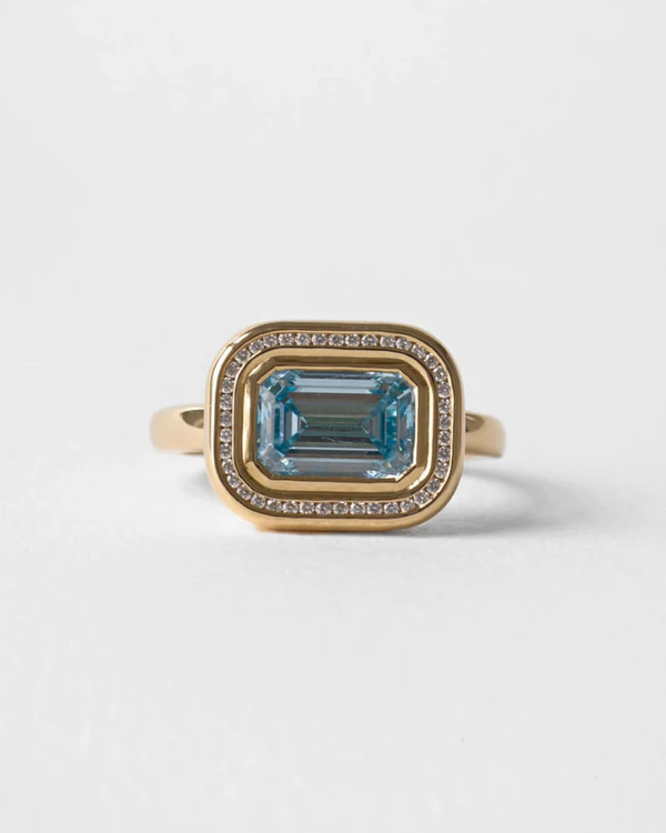 <a href="https://www.instagram.com/p/DYri7zkAmOV/?img_index=1">June Rings</a>