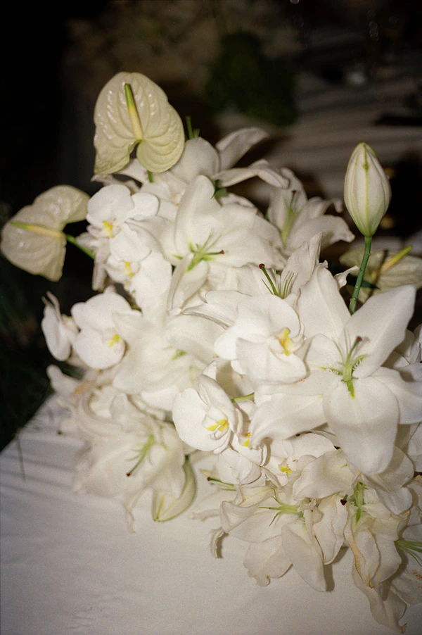 10,000 Lilies & Turquoise Waters Framed This Dreamy Beach Wedding in the Maldives