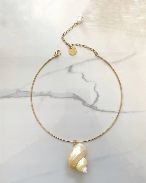 35 Ocean-Inspired Accessories to Complete Your Beach Bridal Look