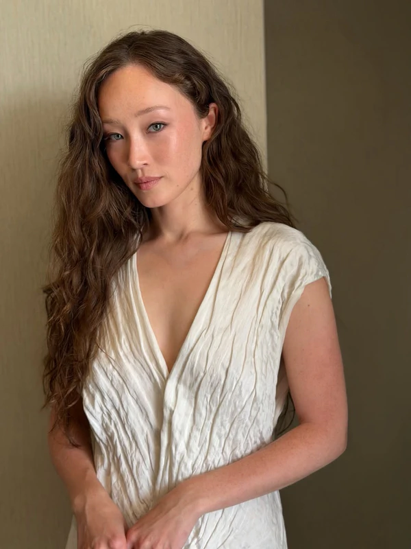<a href="https://www.instagram.com/p/DYLijoKiUhq/?img_index=1">Mara Roszak</a>