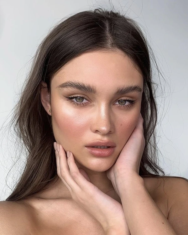 Natural Wedding Make-Up — photo 2
