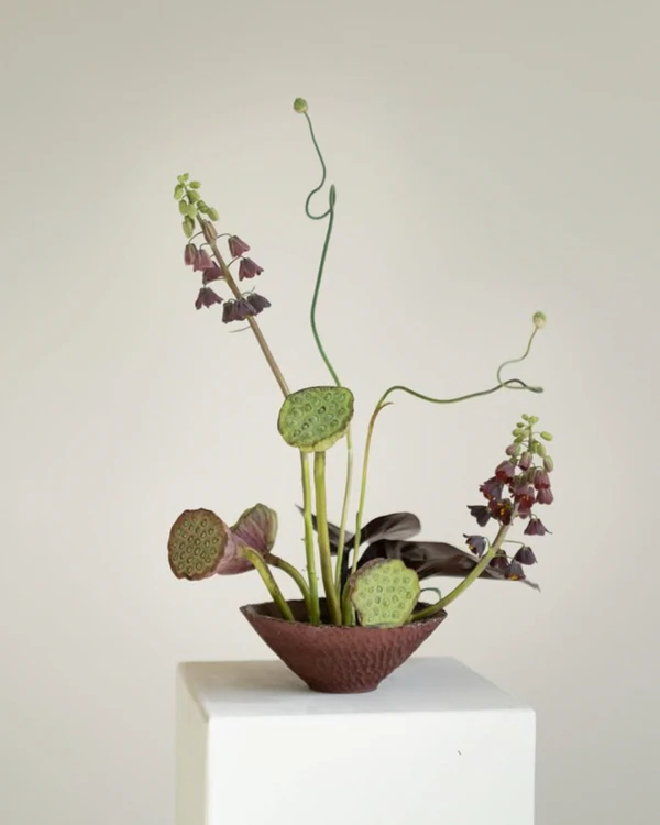 35 Ikebana-Inspired Floral Arrangement Ideas